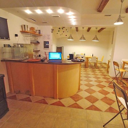 Paklenica Sport Apartments Стариград-Пакленица Екстериор снимка