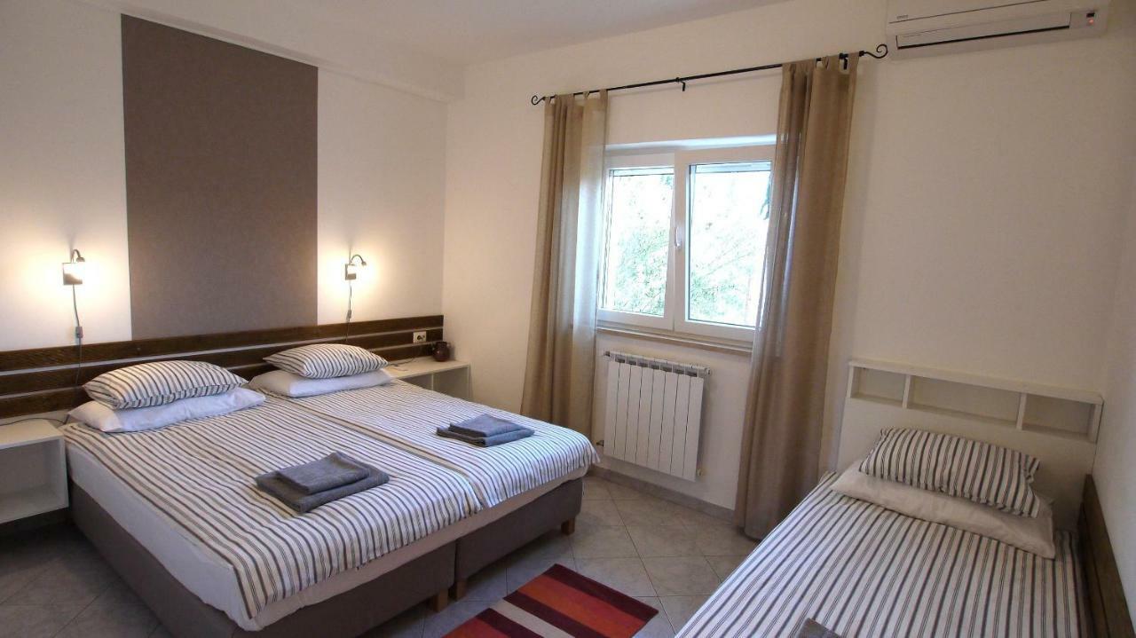 Paklenica Sport Apartments Стариград-Пакленица Екстериор снимка